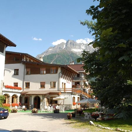Hotel Bellavista Ponte Di Legno Exteriör bild